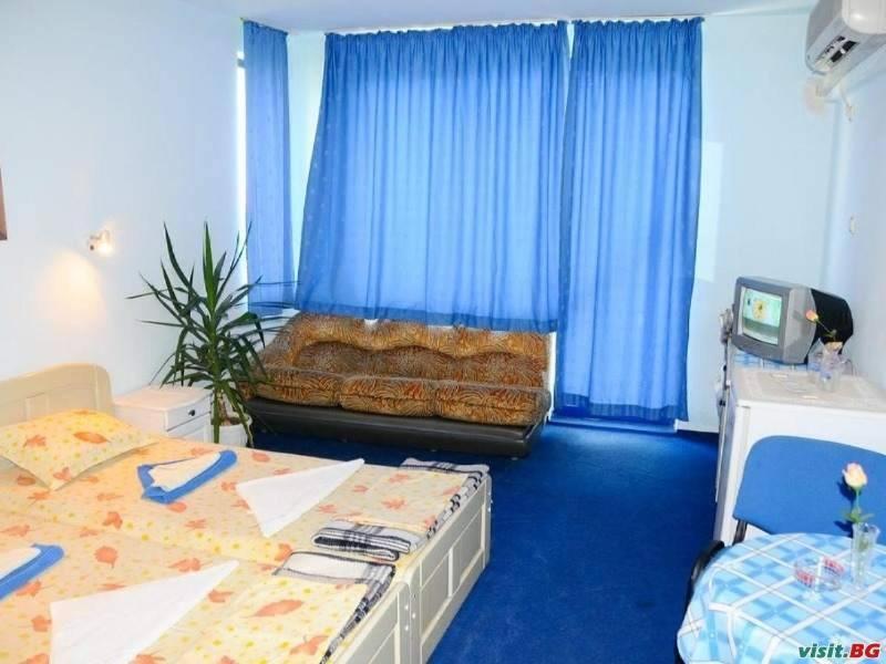 Andi Hotel Chernomorets Esterno foto